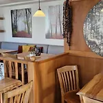 Ferienhaus Freesenbruch Doppelhaushälfte 12a - Steuerrad Ostseeheilbad Zingst